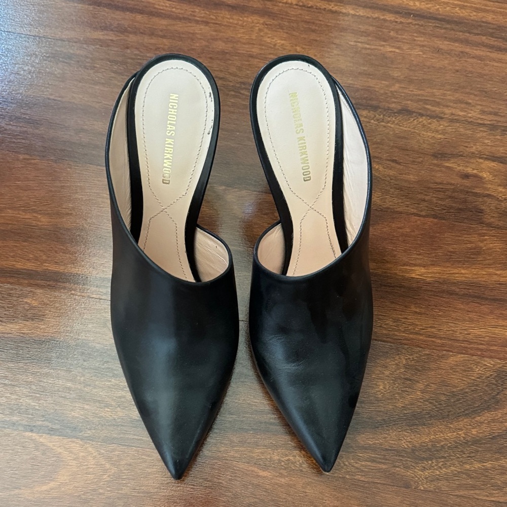 Nicholas Kirkwood Black Pointed Leather Slip-On Mules